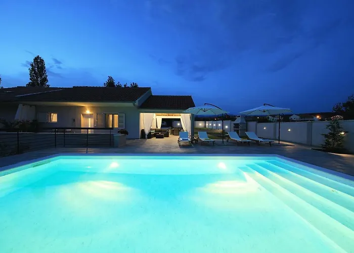 House Tamaris 자다르