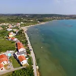 בית נופש House Tamaris *