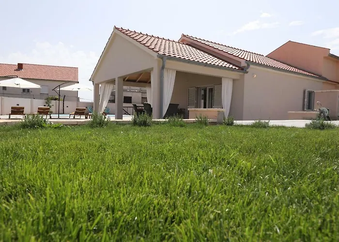 House Tamaris Semesterbostad